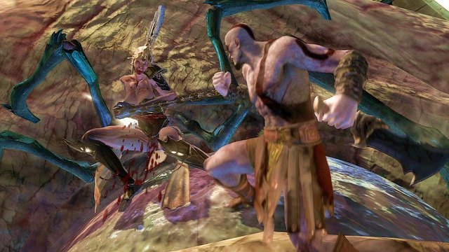 Kratos xé tay Megaera trong trận chiến trên đầu Aegaeon, God of War Ascension