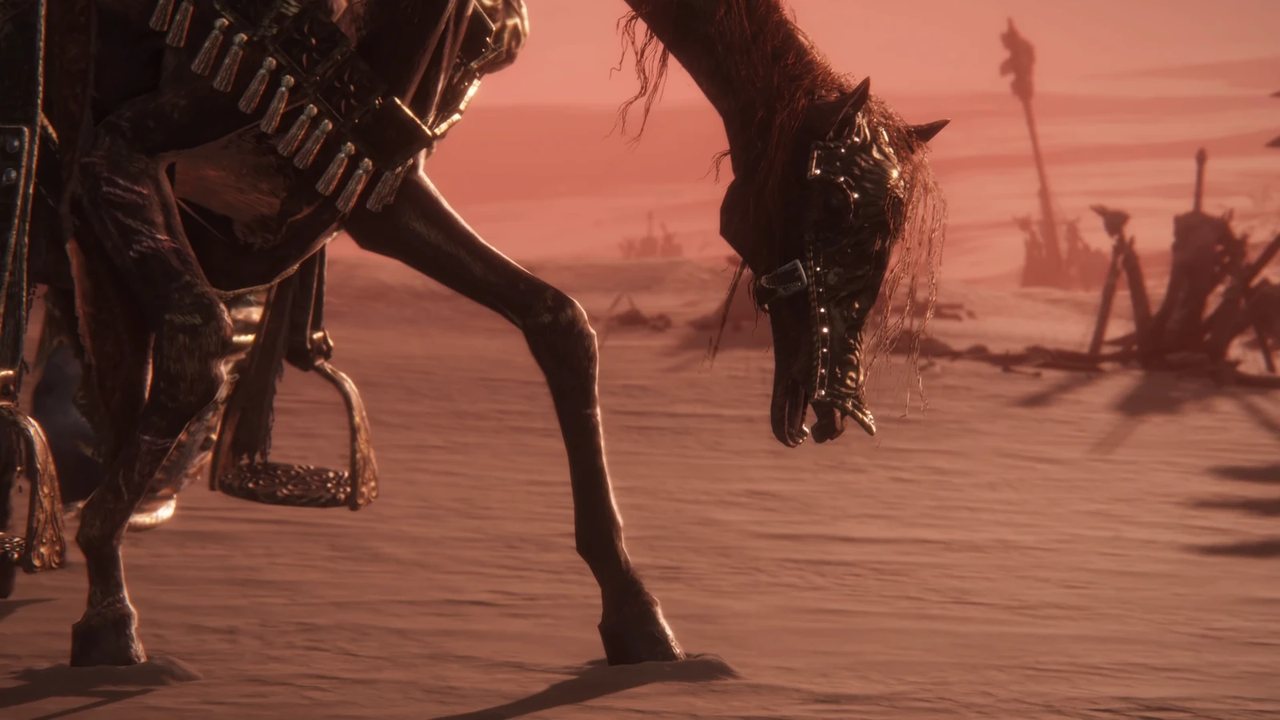 Leonard, Radahn's scrawny horse, bowing his head on the Wailing Dunes in Caelid